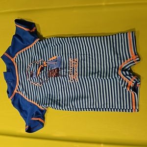 5/25$ Trois moutons swimwear baby boy size 9 months